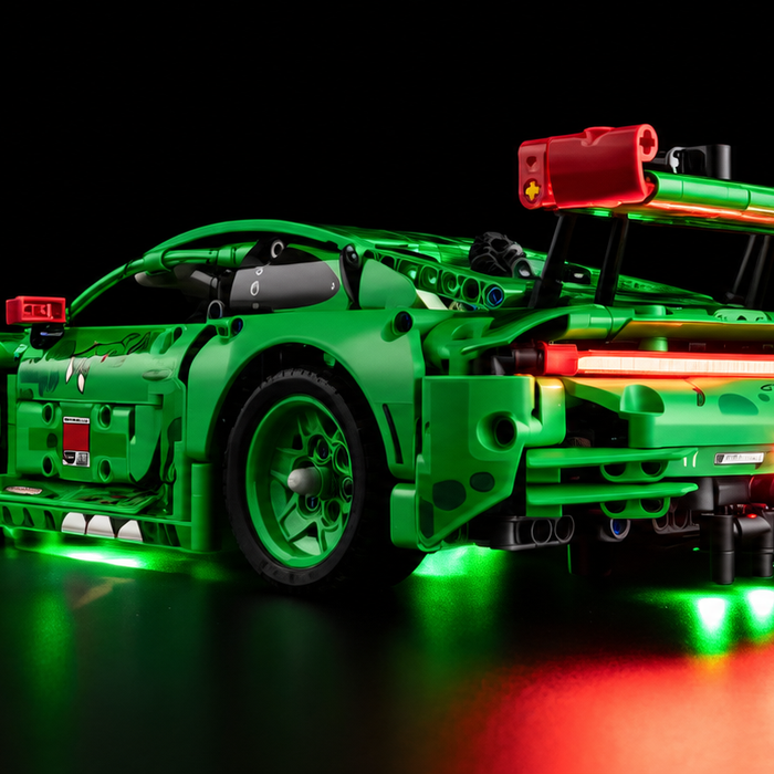 El Porsche 911 GT3 R "Rexy" AO Racing llegó a LEGO® Panamá!