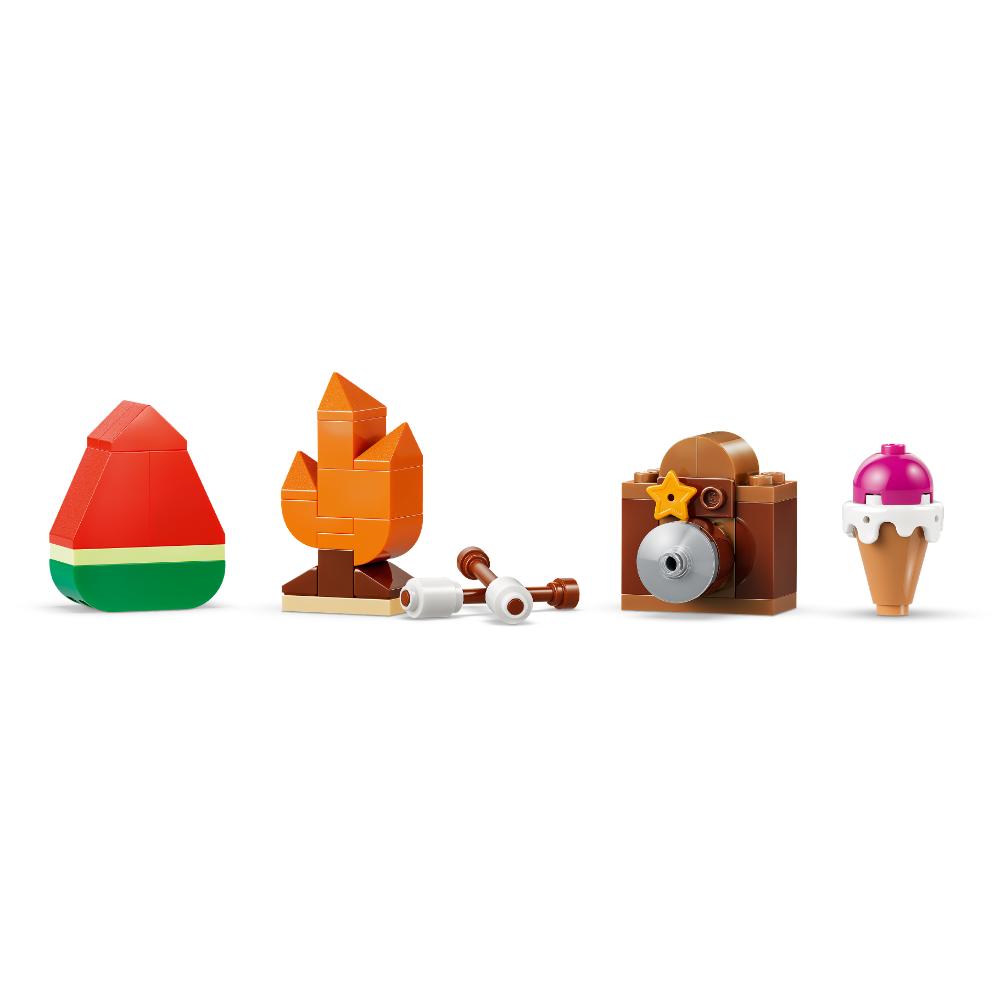 LEGO®Bluey: Familia De Bluey Para Construir (11217)_005