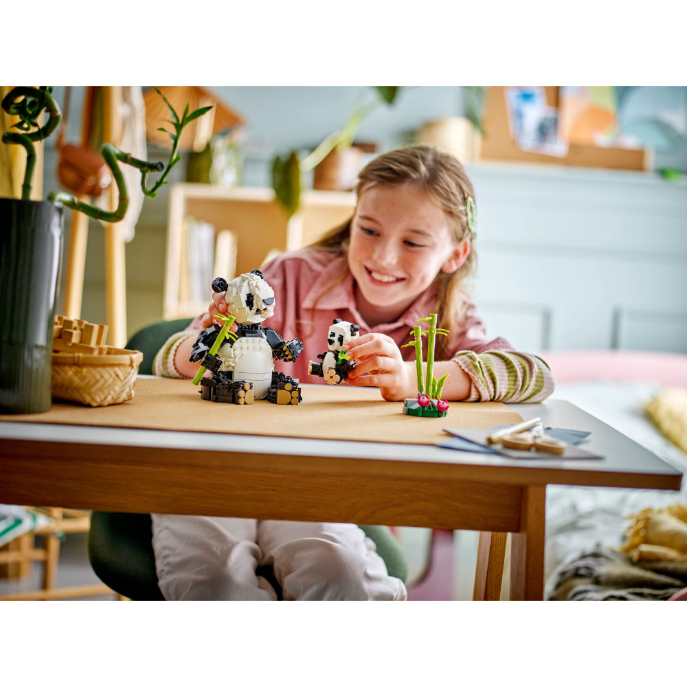 LEGO®Creator: Fauna Salvaje: Familia De Pandas (31165)_008