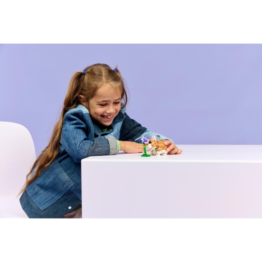 LINDO HÁMSTER CON FLOR