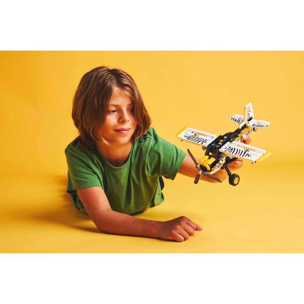 LEGO®Technic: Avioneta (42198)_011