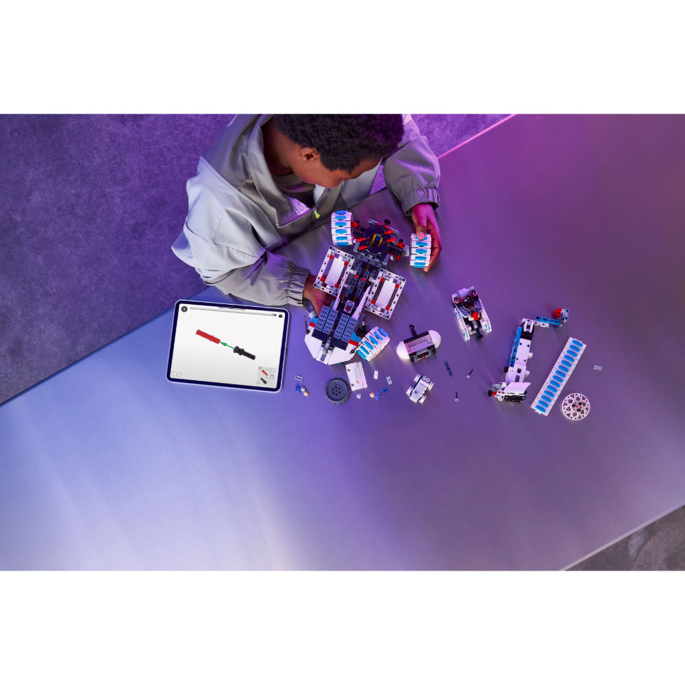 LEGO®Technic: Vehículo Espacial Lunar Outpost™: Róver Lunar (42211)_009