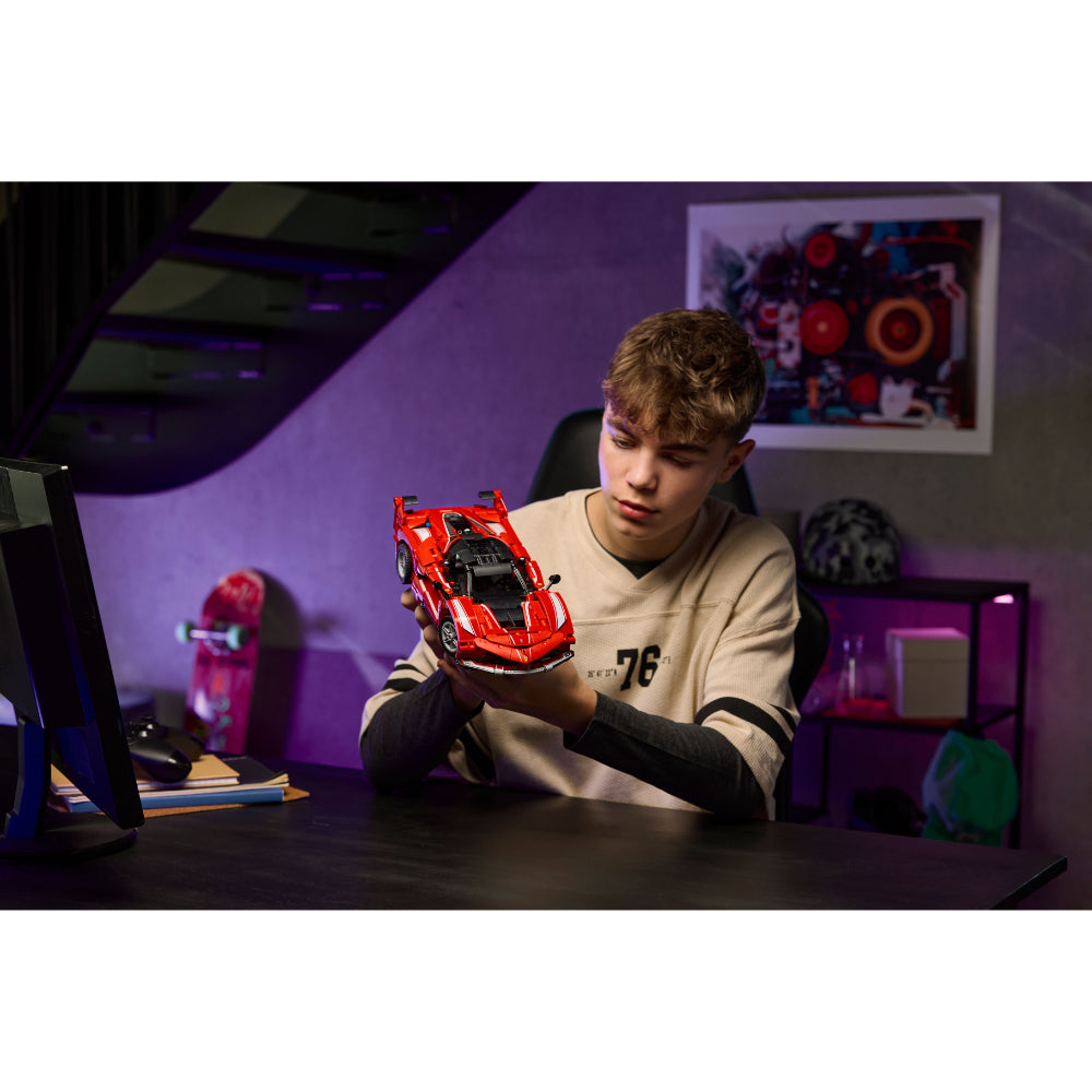 LEGO®Technic: Ferrari Fxx K (42212)_009