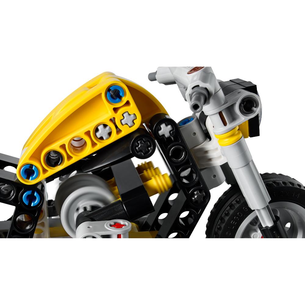 LEGO®Technic: Moto Amarilla (42225)_007