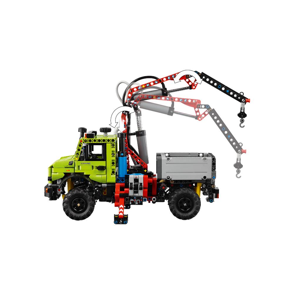 LEGO®Technic: Mercedes-Benz Unimog U 5023 Con Grúa (42242)_007