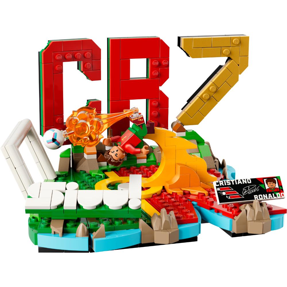 LEGO®Editions, Editions Sports: Cristiano Ronaldo: Fenómenos Del Fútbol (43012)_002
