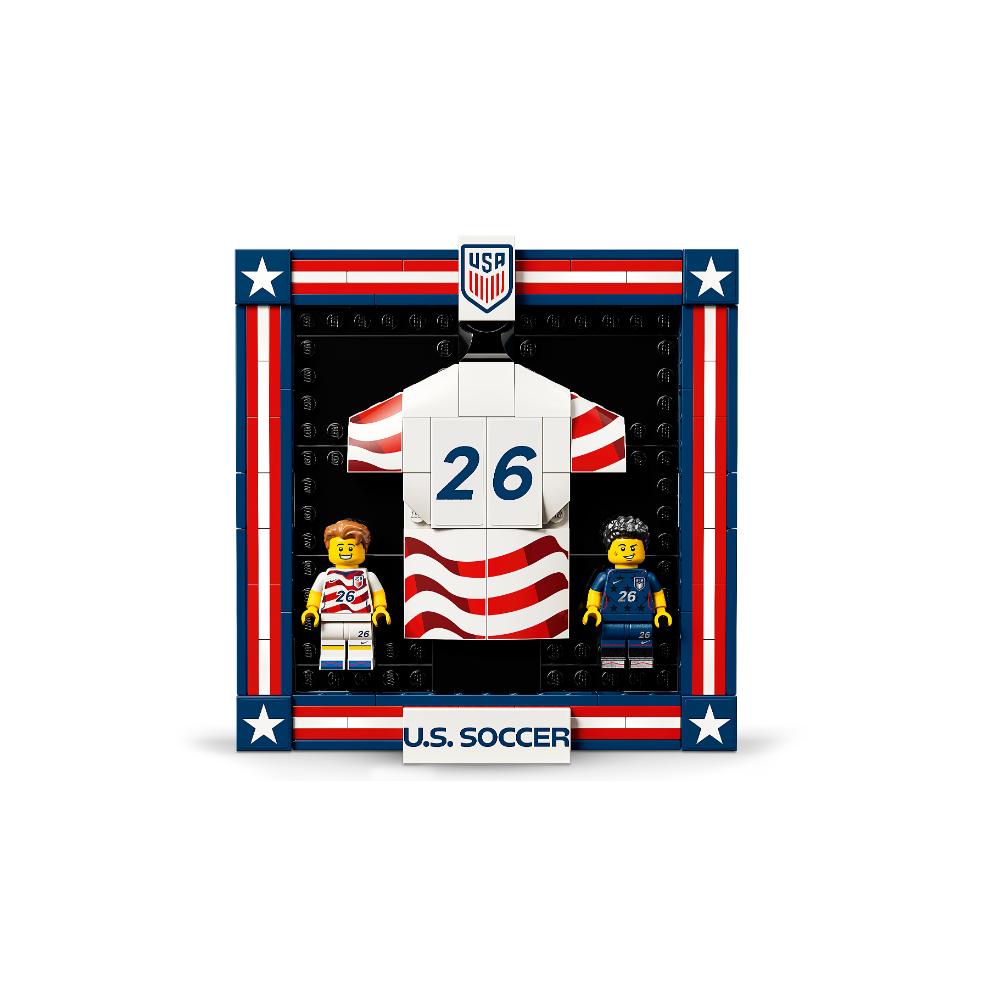 LEGO®Editions, Editions Sports: Camiseta De La Selección Nacional De Fútbol De Ee. Uu. 2026 (43033)_004
