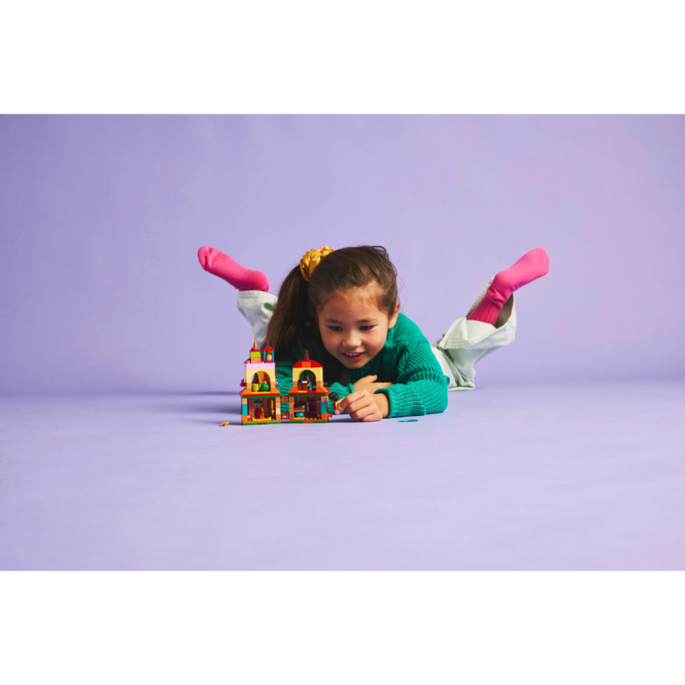 LEGO®Disney Princess: Mini Casa De Encanto (43261)_010