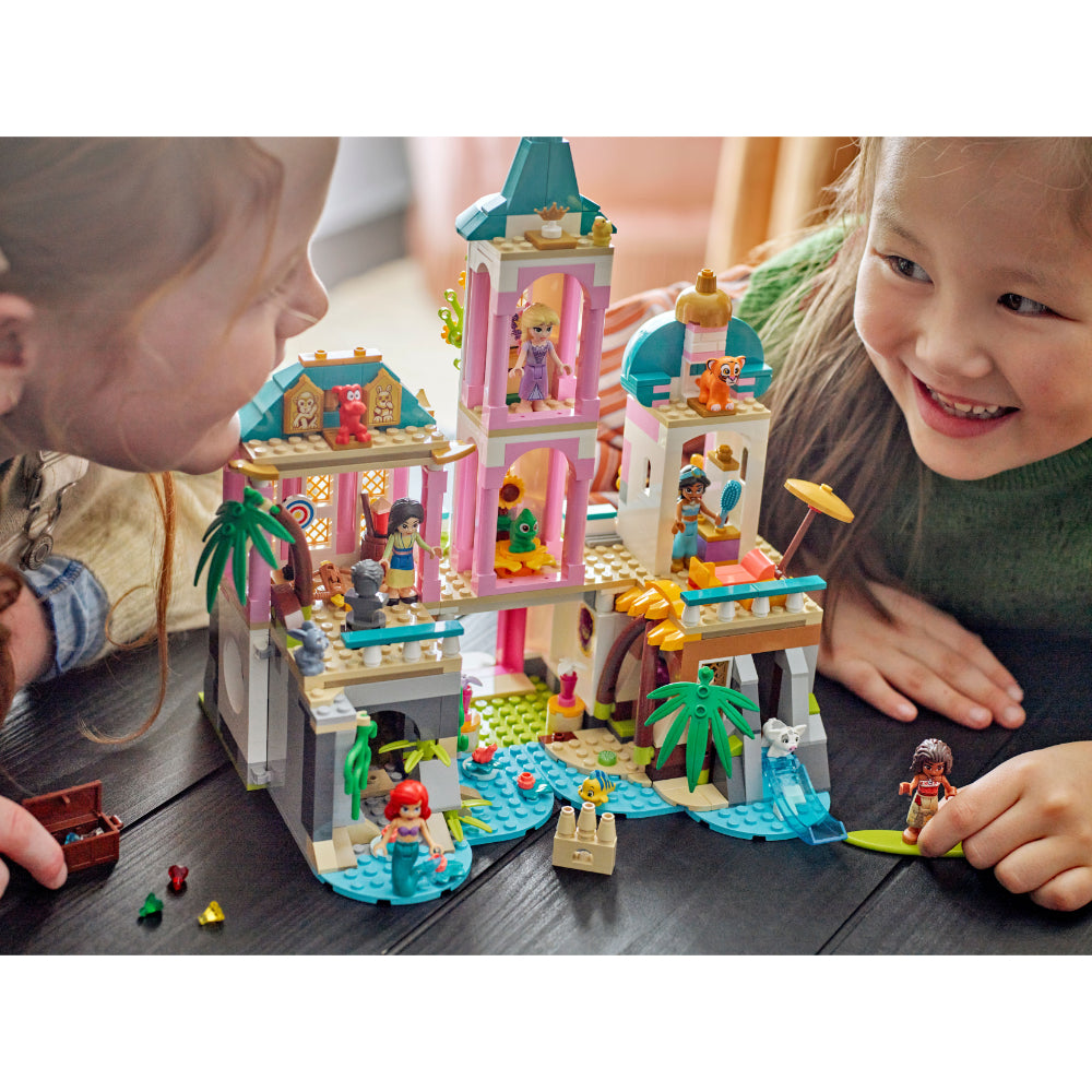 LEGO®Disney Princess: Castillo De Las Princesas Y Mascotas Reales (43267)_009