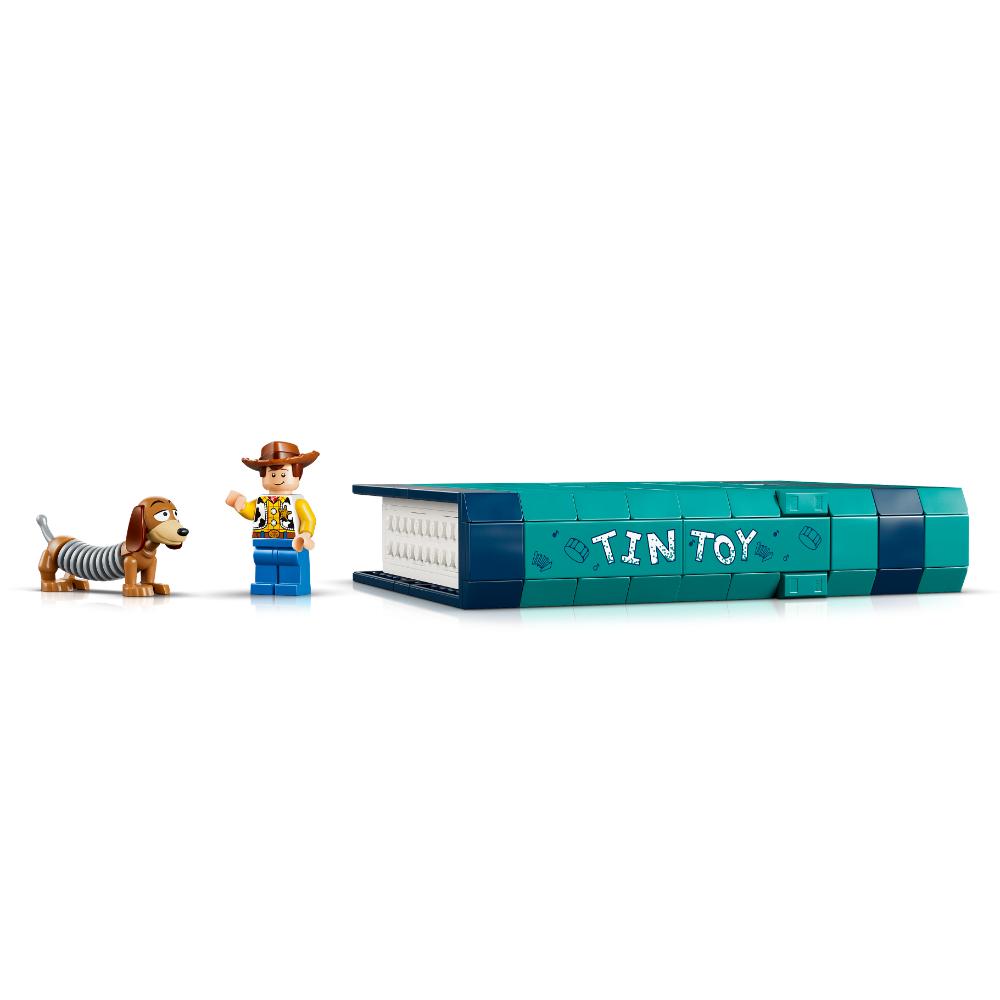 LEGO®Disney Classic: Toy Story: Sujetalibros De Slinky (43301)_005
