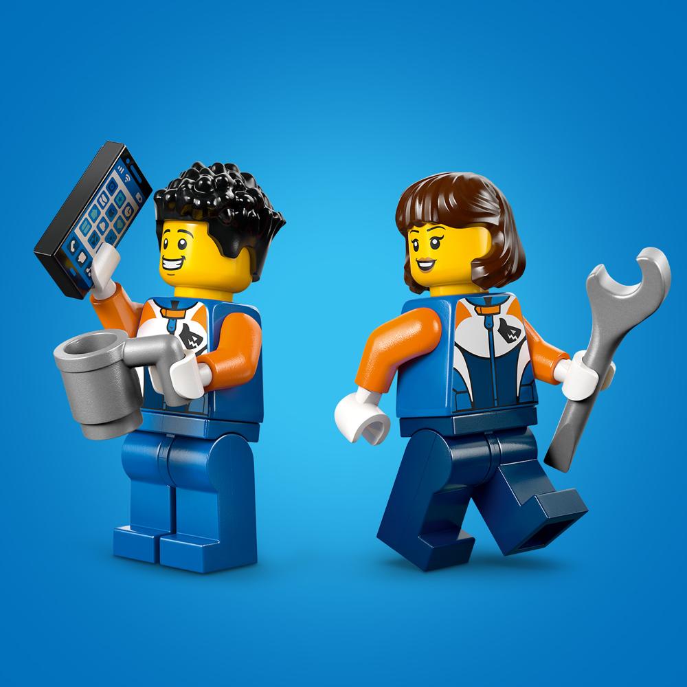 CAMIÓN DE TRANSPORTE DE MOTOS