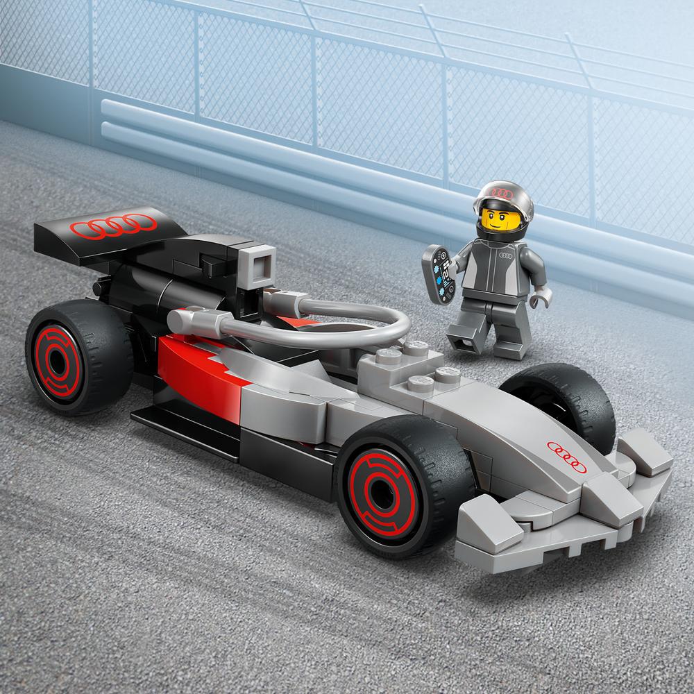 LEGO®City: Camión De Exposición De F1® Con Coche De Carreras Audi F1® (60493)_008