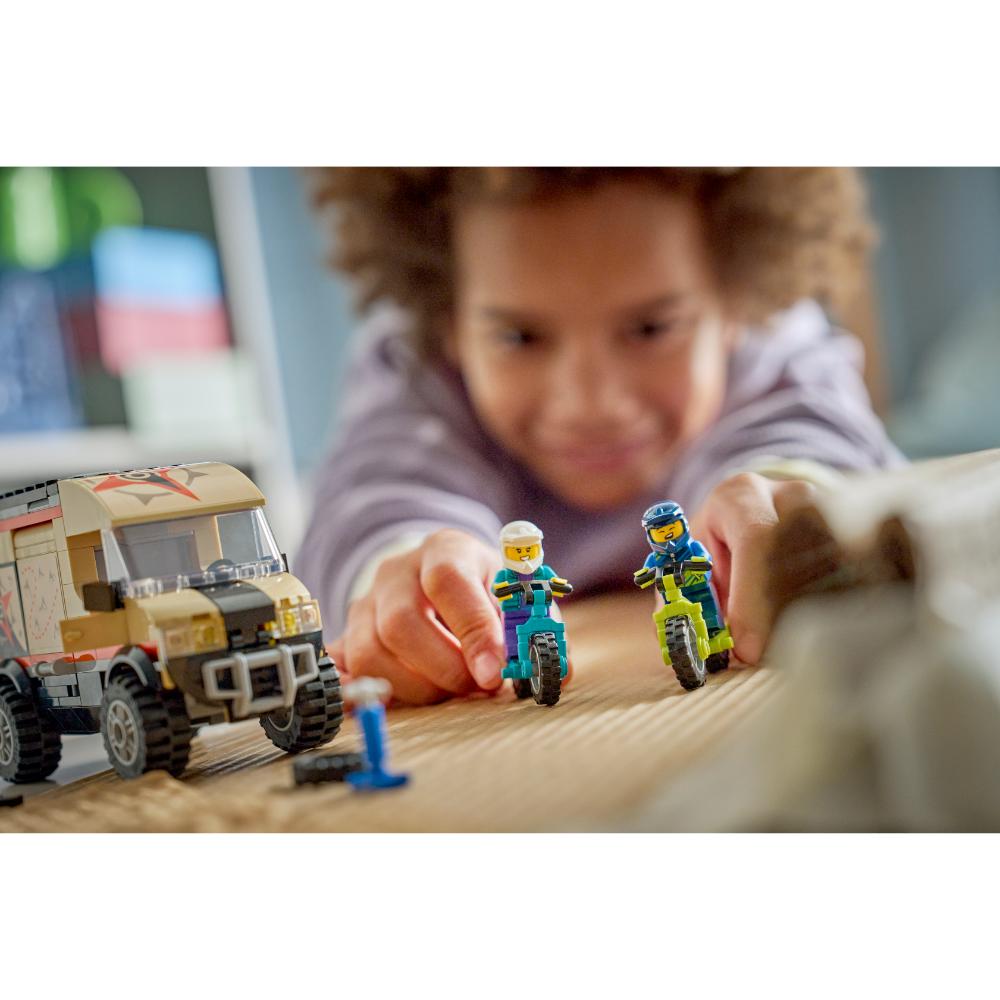LEGO®City: Furgoneta De Aventura Con Bicis De Montaña (60512)_011