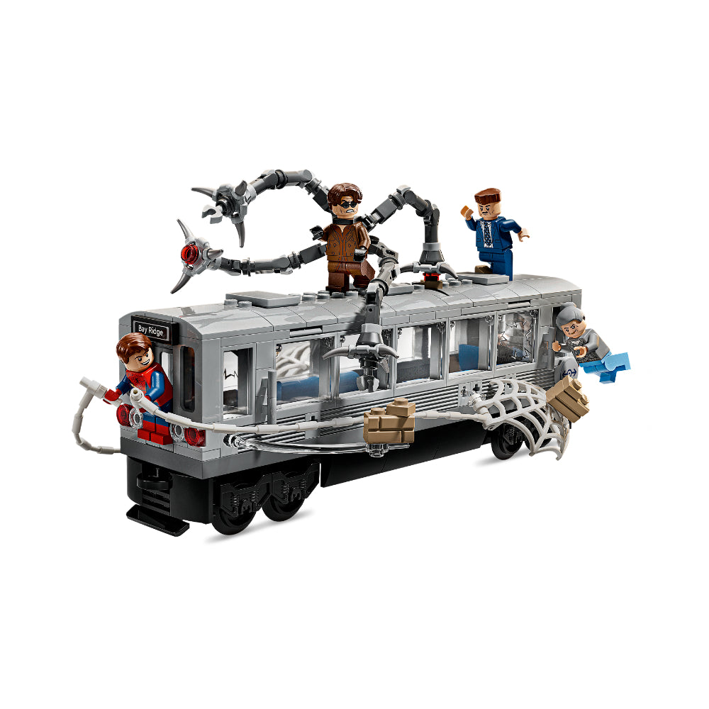 LEGO®Super Heroes: Spider-Man Vs. Doc Ock: Escena Del Tren Subterráneo (76321)_005