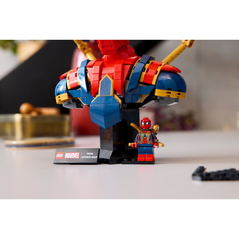 LEGO®Super Heroes: Busto De Iron Spider-Man (76326)_010
