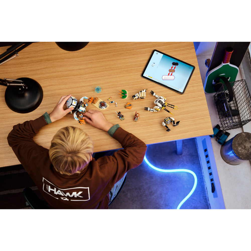 LEGO®Horizon: Aloy Y Varl Vs. Cangrejo Y Dientes Serrados (77037)_010