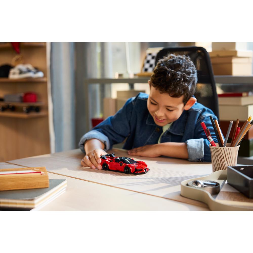 COCHE DEPORTIVO FERRARI SF90 XX STRADALE