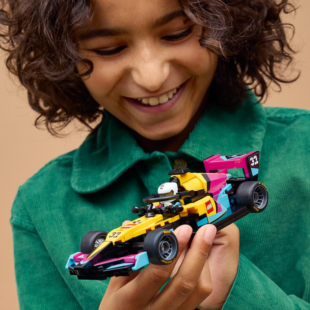 COCHE DE CARRERAS F1 ACADEMY™ LEGO®